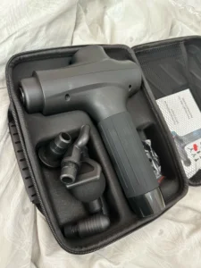 אקדח עיסוי מקצועי עם 10 ראשי עיסוי ו30 מהירויות לבחירה photo review