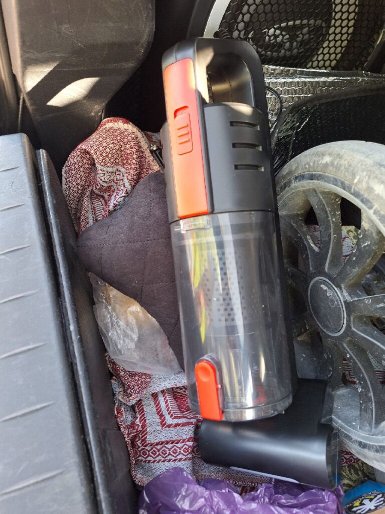 שואב אבק ידני נטען לרכב ולבית עם שאיבה עוצמתית לניקוי יבש ורטוב photo review