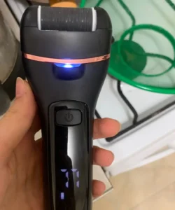 מכשיר פדיקור חשמלי מקצועי לשיוף והסרת עור יבש וקשה מכפות הרגליים photo review