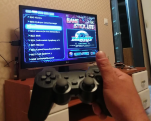 קונסולת משחקים רטרו עם 10000 משחקים נוסטלגיים מובנים photo review
