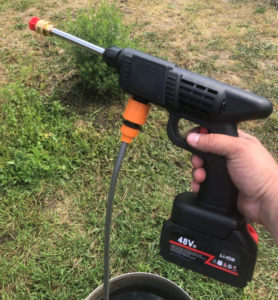 גרניק נייד ונטען מכונת שטיפה בלחץ ללא תלות במקור מים או חשמל photo review