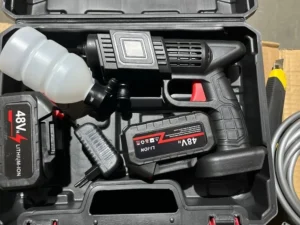 גרניק נייד ונטען מכונת שטיפה בלחץ ללא תלות במקור מים או חשמל photo review