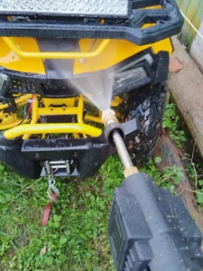 גרניק נייד ונטען מכונת שטיפה בלחץ ללא תלות במקור מים או חשמל photo review