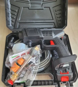 גרניק נייד ונטען מכונת שטיפה בלחץ ללא תלות במקור מים או חשמל photo review